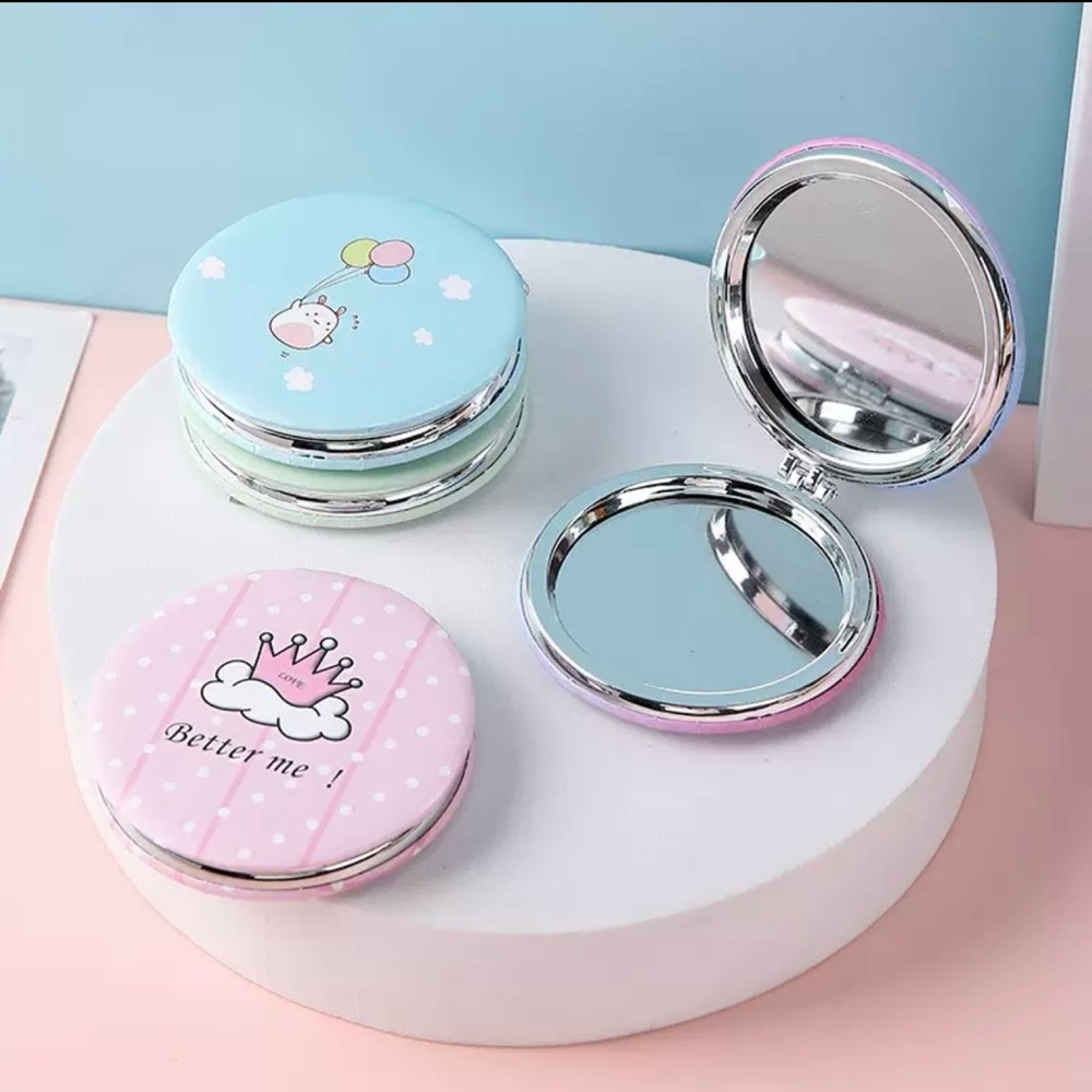 Cute Compact Mirrors Set